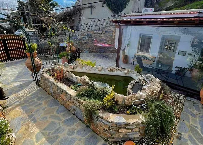 To Giataki Tou Pappou *