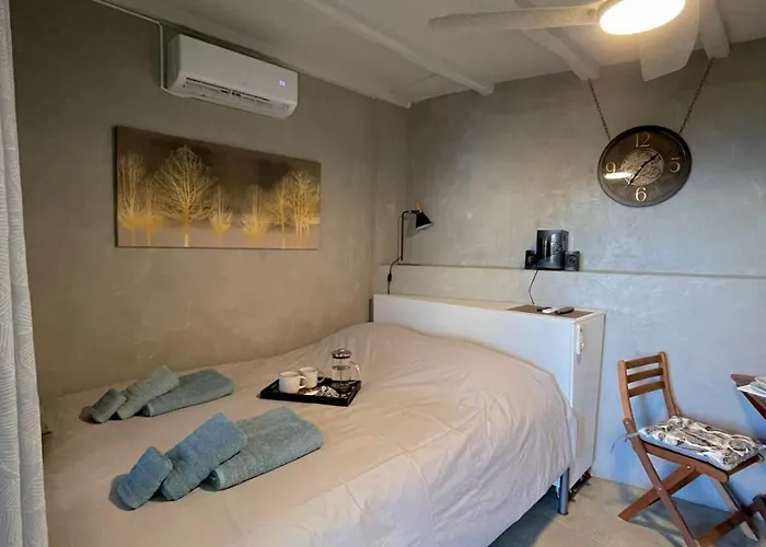 To Giataki Tou Pappou Tsagarada